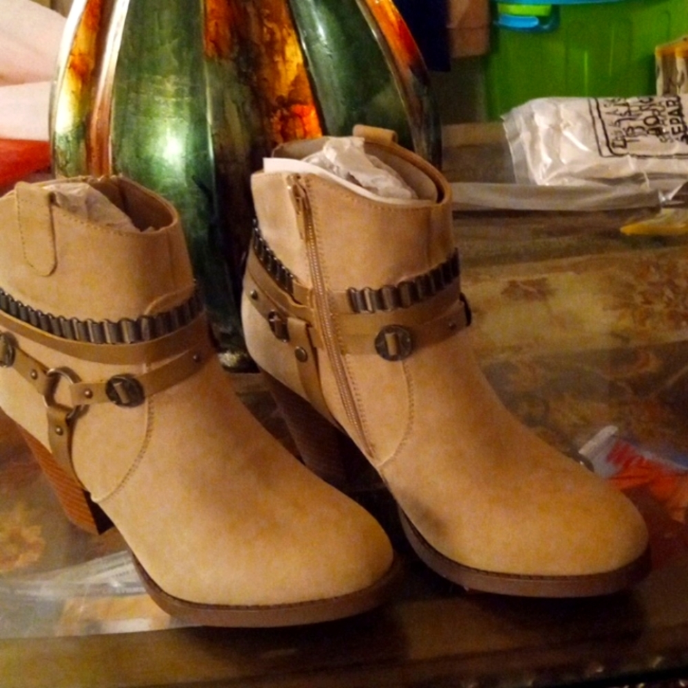 Cowgirl Ankle Studded Strappy Boots